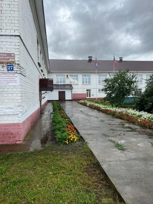 Школы Нурлатского района готовятся к 1 сентября: проверяют, ремонтируют, обновляют