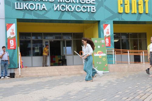 «Краски лета» раскрасили сквер Музыкальный в Нурлате