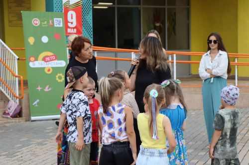 «Краски лета» раскрасили сквер Музыкальный в Нурлате
