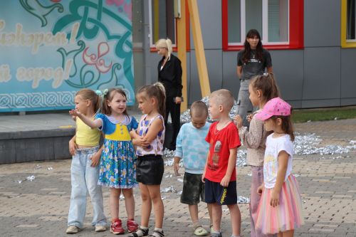 «Краски лета» раскрасили сквер Музыкальный в Нурлате