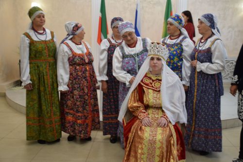 В Нурлате прошла этносвадьба с соблюдением русских народных традиций