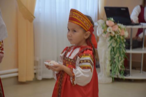 В Нурлате прошла этносвадьба с соблюдением русских народных традиций