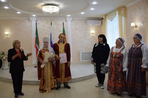 В Нурлате прошла этносвадьба с соблюдением русских народных традиций