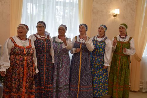В Нурлате прошла этносвадьба с соблюдением русских народных традиций