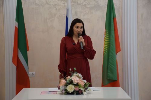 В Нурлате прошла этносвадьба с соблюдением русских народных традиций
