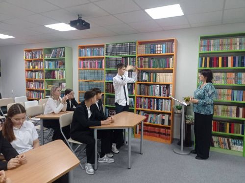 Десятиклассники Нурлата отправились в кругосветное библио-путешествие