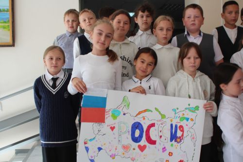 В Нурлате школьникам рассказали о Дне воссоединения новых регионов с Россией