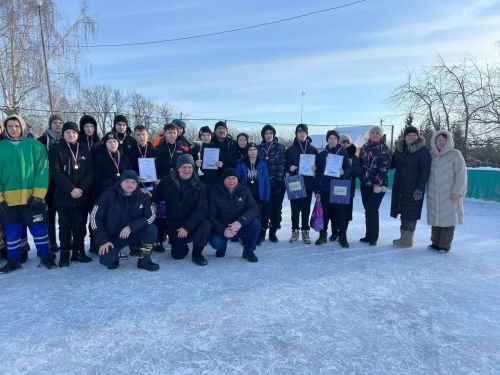 Юные хоккеисты Нурлатского района выявили сильнейших на традиционном турнире