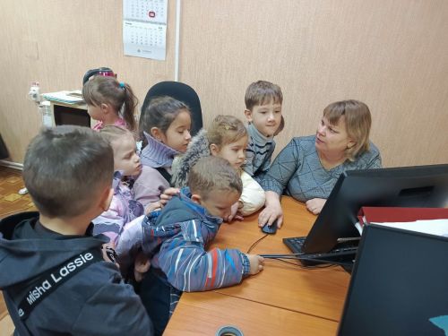 Главный редактор, оператор, диктор: воспитанники «Белочки» примерили медийные профессии