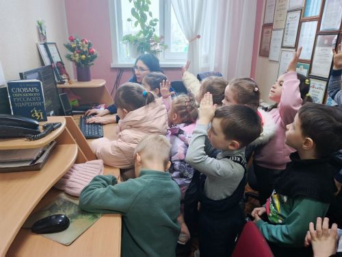 Главный редактор, оператор, диктор: воспитанники «Белочки» примерили медийные профессии