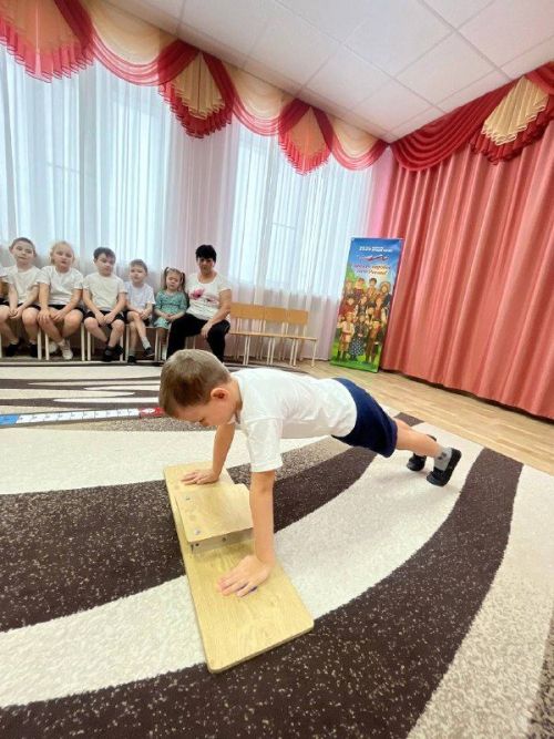 В детском саду «Ивушка» города Нурлат воспитанники и педагоги сдали нормативы ГТО