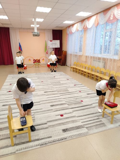 «Мы — пожарные!»: В детском саду «Росинка» прошло спортивно-игровое мероприятие по пожарной безопасности