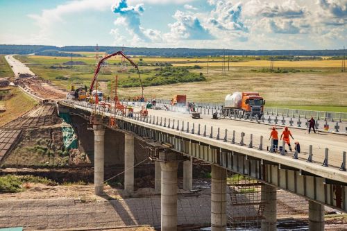 «Мостовик» поздравляет коллег с профессиональным праздником