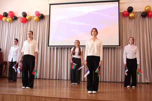 Боец с позывным Золотой провел урок мужества в школе Нурлата
