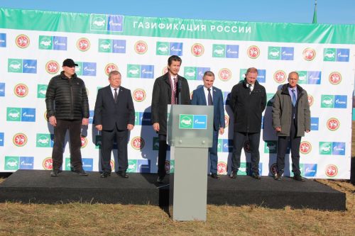 В деревню Черное Озеро Нурлатского района пришел долгожданный газ