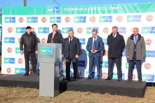 В деревню Черное Озеро Нурлатского района пришел долгожданный газ