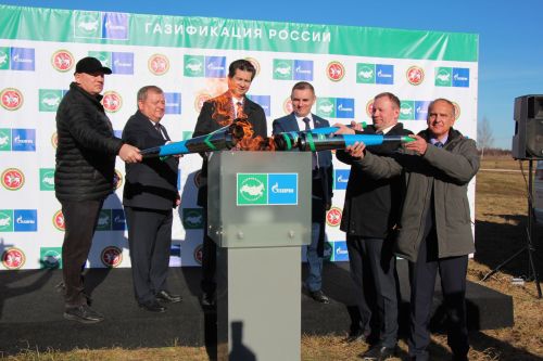 В деревню Черное Озеро Нурлатского района пришел долгожданный газ