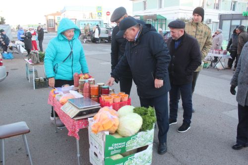 Очередная сельхозярмарка прошла в Нурлате