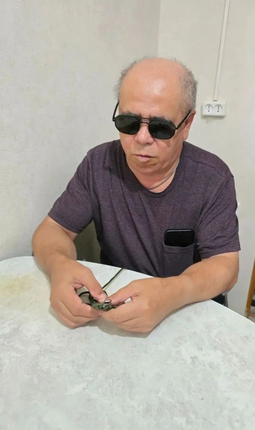 Год работы: волонтеры Нурлата сплели 150 сетей для бойцов СВО