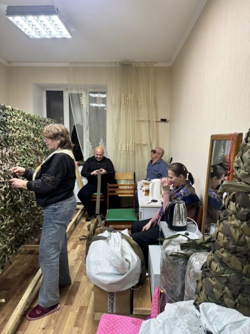 Год работы: волонтеры Нурлата сплели 150 сетей для бойцов СВО