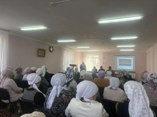 В Нурлате педагоги и духовенство обсудили нормы нравственности