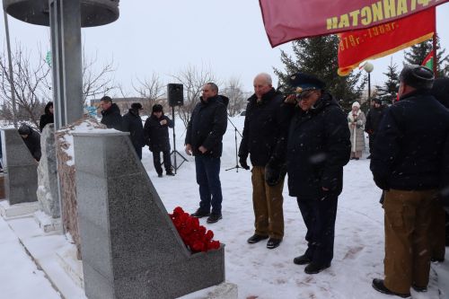 В Нурлате почтили память воинов-интернационалистов