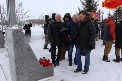 В Нурлате почтили память воинов-интернационалистов