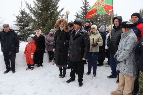 В Нурлате почтили память воинов-интернационалистов