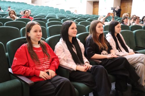 Смех, драйв и чистый задор: в Нурлате выбрали лучшие команды КВН