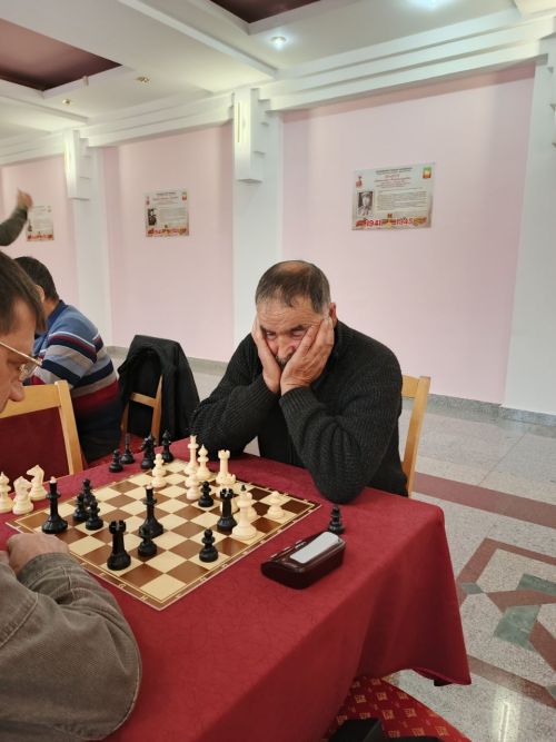 Михаил Безруков стал чемпионом Нурлата по шахматам
