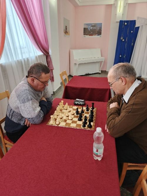 Михаил Безруков стал чемпионом Нурлата по шахматам