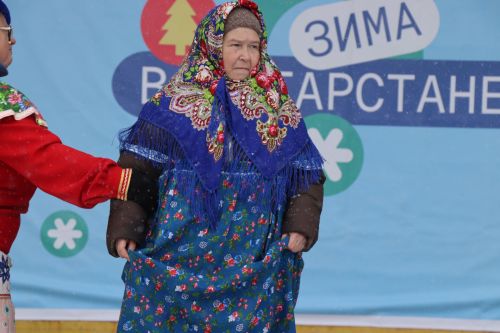 В Нурлате с размахом проводили зиму: блины, хороводы и парад «Весны-чудесницы»