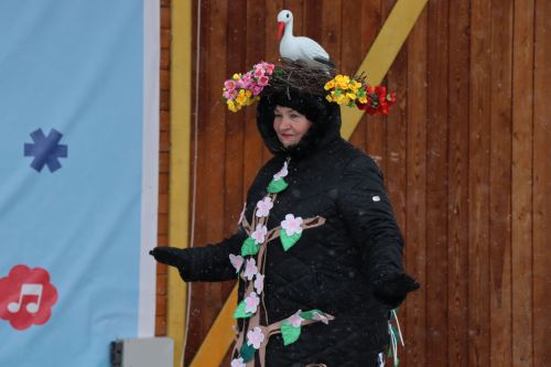 В Нурлате с размахом проводили зиму: блины, хороводы и парад «Весны-чудесницы»