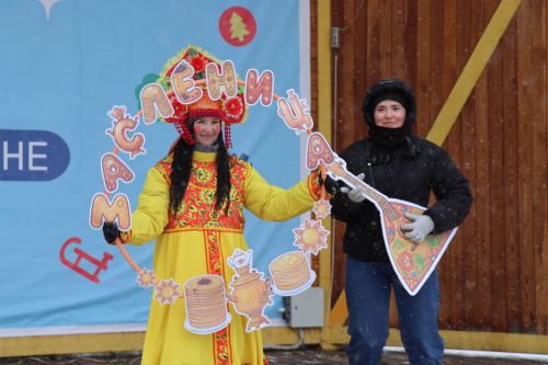 В Нурлате с размахом проводили зиму: блины, хороводы и парад «Весны-чудесницы»