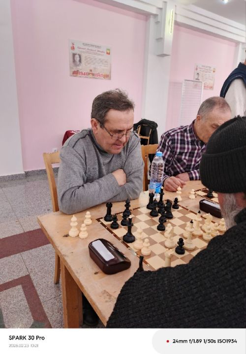 В Нурлате определились сильнейшие в шахматах и шашках среди защитников