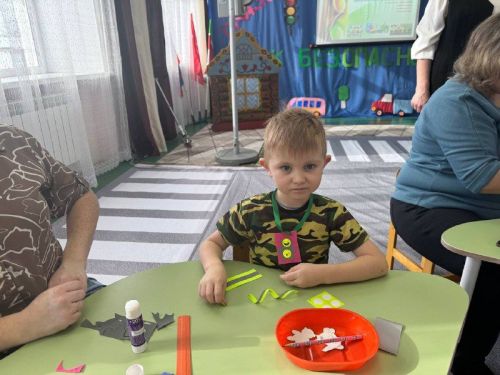 Мастер-класс, сказка и ПДД: в детском саду «Белочка» прошел яркий день безопасности