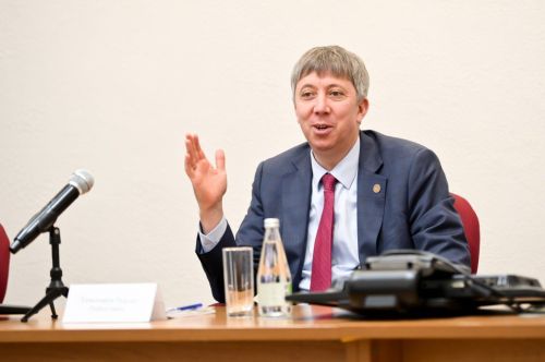 В Нурлате состоялась встреча председателя Татнефть Профсоюза Рифдара Хамадьярова с профактивом