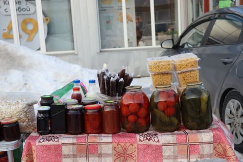 Первая сельскохозяйственная ярмарка в Нурлате собрала сотни горожан