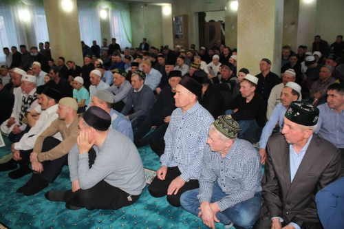 Светлый праздник Ураза-байрам объединил верующих Нурлатского района