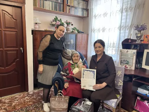 Хроника стойкости и света: В Нурлате чествуют 95-летнего юбиляра Евгению Федоровну Белову