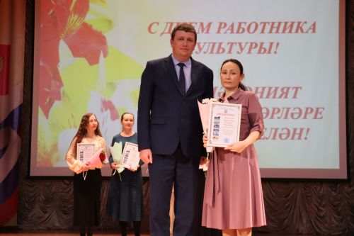Свет творческих сердец: в Нурлате чествовали работников культуры