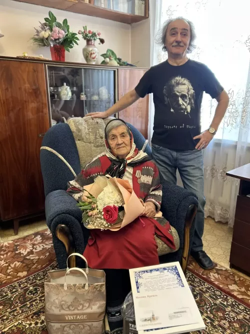 Хроника стойкости и света: В Нурлате чествуют 95-летнего юбиляра Евгению Федоровну Белову