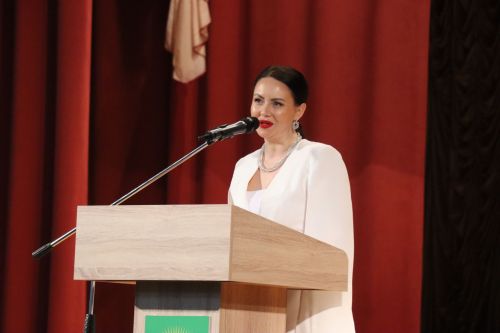 Свет творческих сердец: в Нурлате чествовали работников культуры