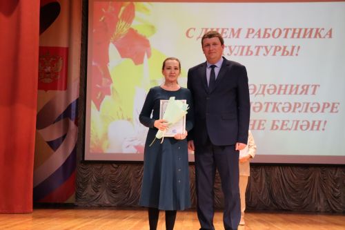 Свет творческих сердец: в Нурлате чествовали работников культуры