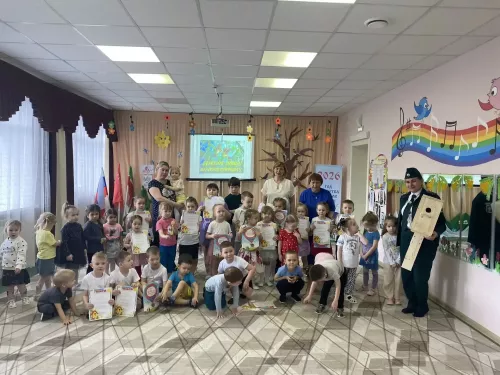 В детском саду «Белочка» прошел яркий и познавательный экоурок под названием «Наши пернатые друзья»