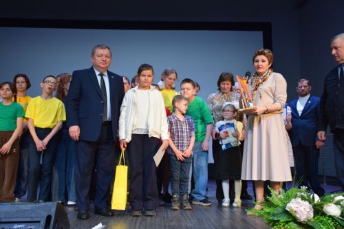 В Нурлате прошел фестиваль «Будь Первым» для людей с ОВЗ к юбилею полета Гагарина