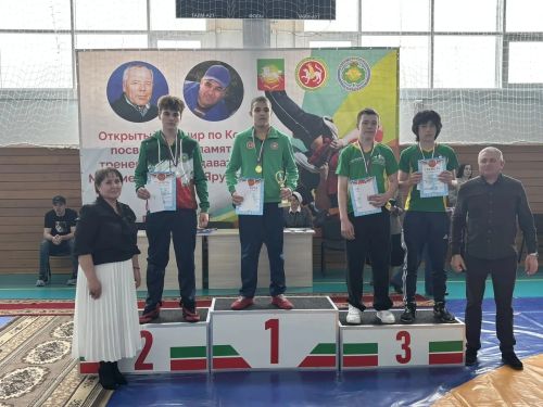 В Нурлате прошли соревнования по корэш памяти тренеров Фоата Мухаметова и Зинната Яруллина