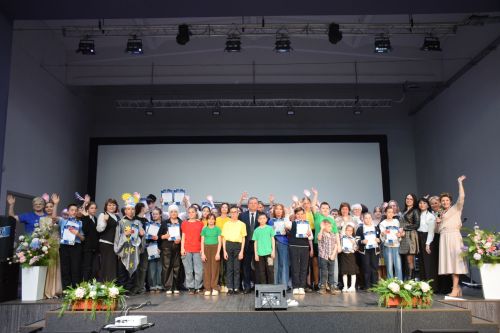 В Нурлате прошел фестиваль «Будь Первым» для людей с ОВЗ к юбилею полета Гагарина