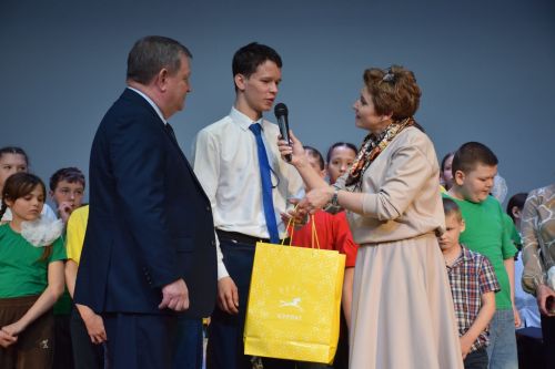 В Нурлате прошел фестиваль «Будь Первым» для людей с ОВЗ к юбилею полета Гагарина