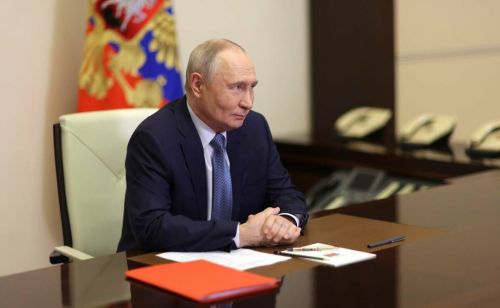 Владимир Путин наградил четырёх татарстанцев орденами Дружбы и Пирогова